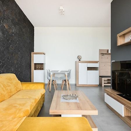 Metro Imielin 13Th Floor Apartment 华沙 外观 照片