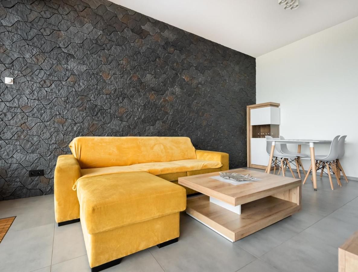 Metro Imielin 13Th Floor Apartment 华沙 外观 照片